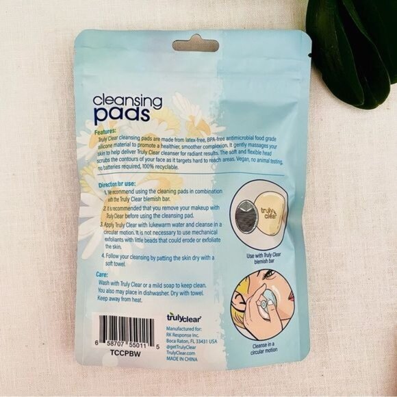 Truly Clear Silicone Facial Scrubber Gentle Exfoliator Cleansing Pads Pack of 4 - Picture 3 of 8